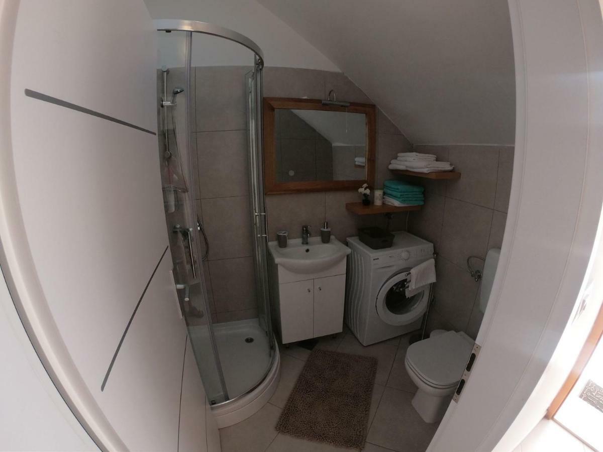 Apartment Vesna プリモシュテン エクステリア 写真